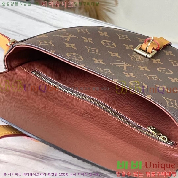 #̺ ũν M51233-11