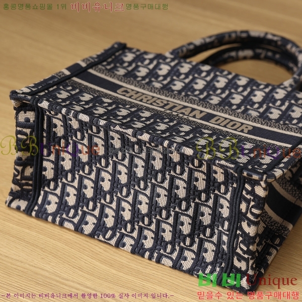 # Ʈ  Ʈ M112150-1