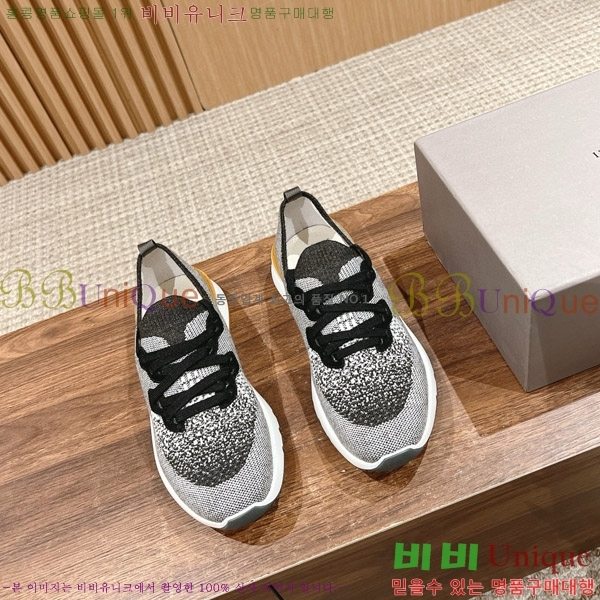 ���� ���ڷ� ��ġ�ڸ� ����Ŀ�� 70BC20015-4