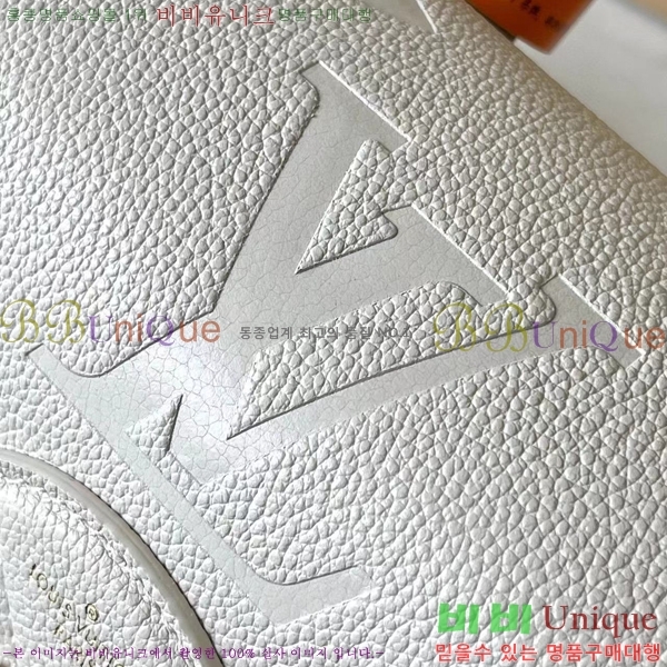 #̺   M47072-600