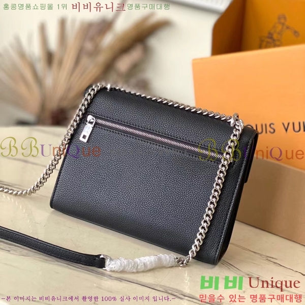 #���̺��� ���̶��� ü�ι� M51418-500