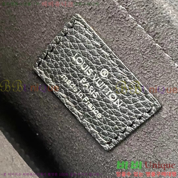 #���̺��� ���̶��� ü�ι� M51418-500