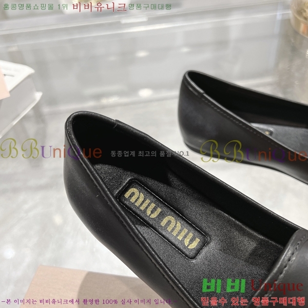 ���� �̿�̿� �÷����� 28M24713-3