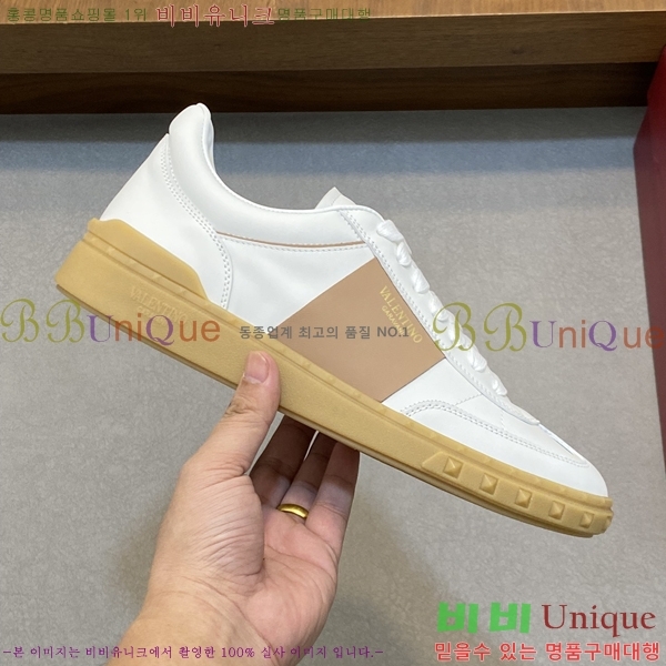 ���� �߷�Ƽ�� ����Ŀ�� VT4561239-5