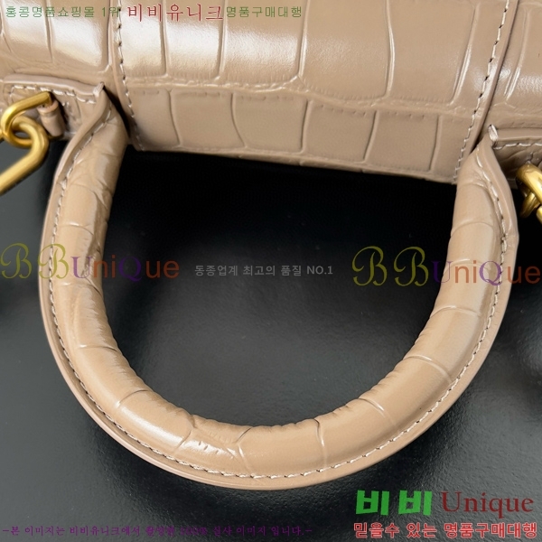 #�߷��þư� �ƿ��۷��� XS ž �ڵ� �� 5928331-111