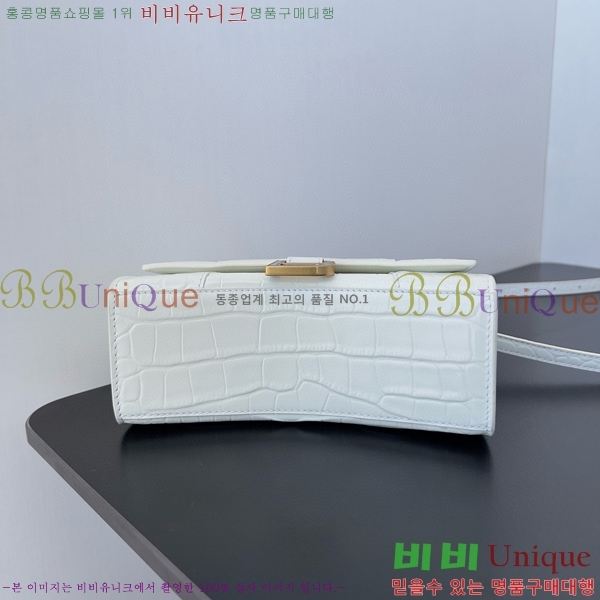 #�߷��þư� �ƿ��۷��� XS ž �ڵ� �� 5928331-104