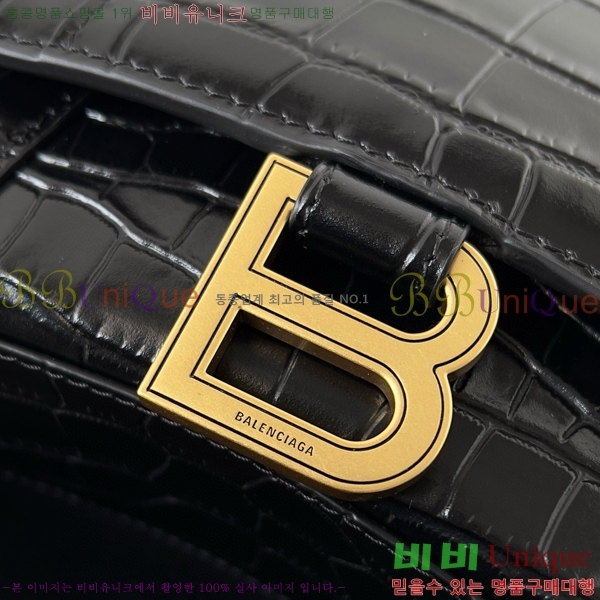 #�߷��þư� �ƿ��۷��� XS ž �ڵ� �� 5928331-102