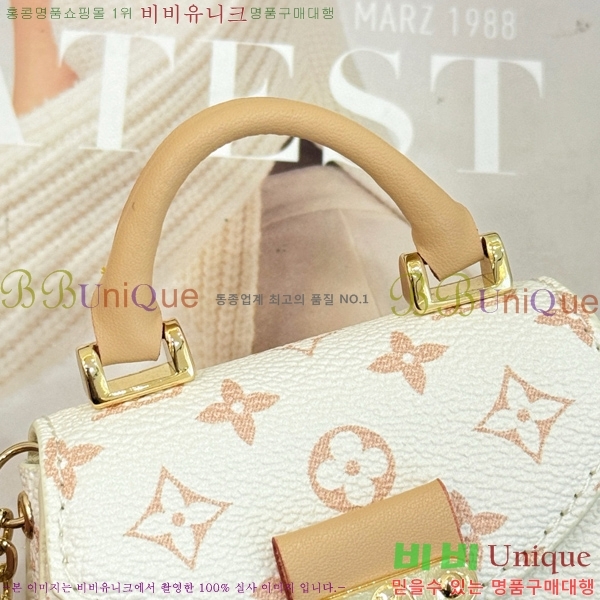 ���̺��� ���� �̴� ƿ��Ʈ �Ŀ�ġ M0104999-4