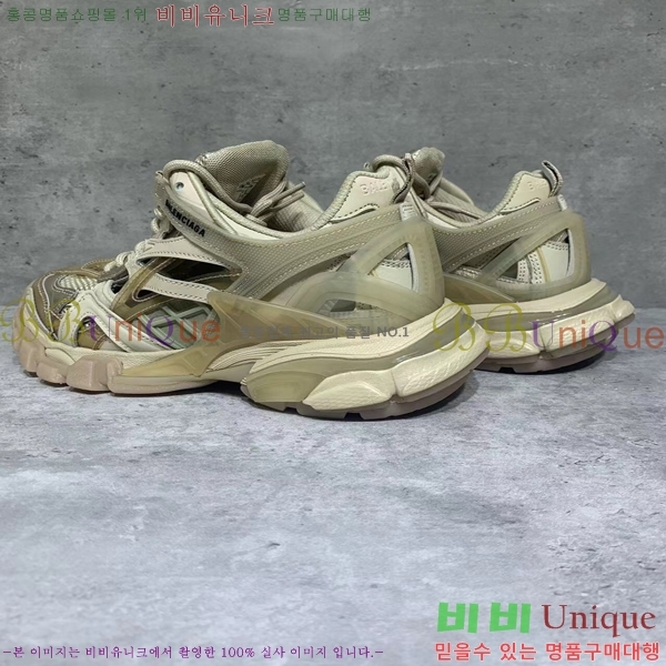 �߷��þư� Track 4.0 ����Ŀ�� 49BL2411-1443-5