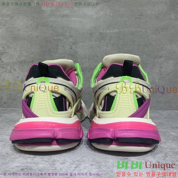 �߷��þư� Track 4.0 ����Ŀ�� 49BL2411-1443-8