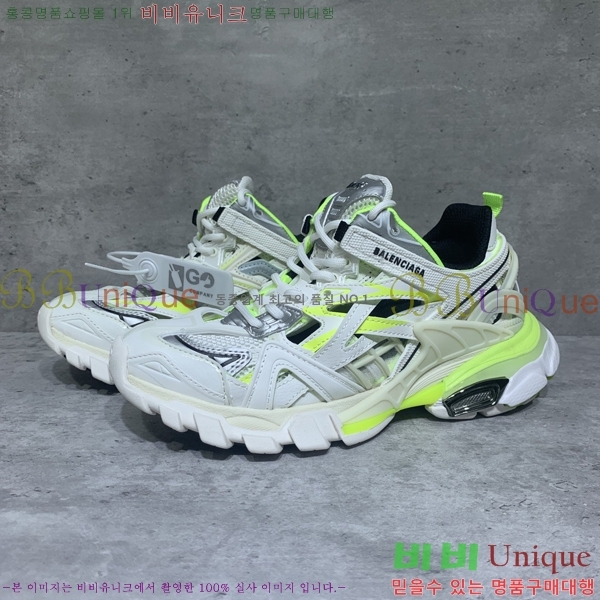 �߷��þư� Track 4.0 ����Ŀ�� 49BL2411-1443-13