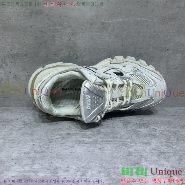 �߷��þư� Track 4.0 ����Ŀ�� 49BL2411-1443-16