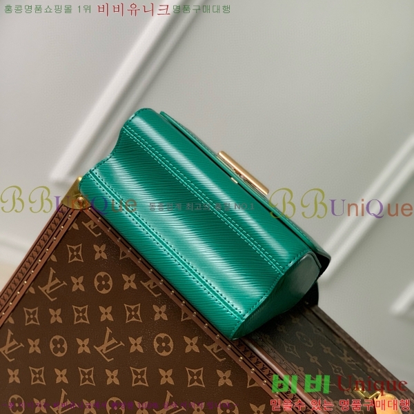 #���̺��� Ʈ����Ʈ PM M21719-101