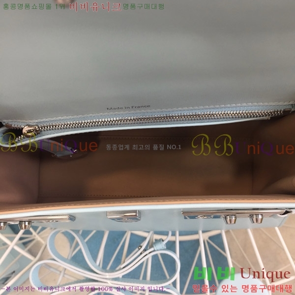 # Ʈ  MM TP0028-204
