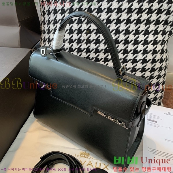 # Ʈ  MM TP0028-111