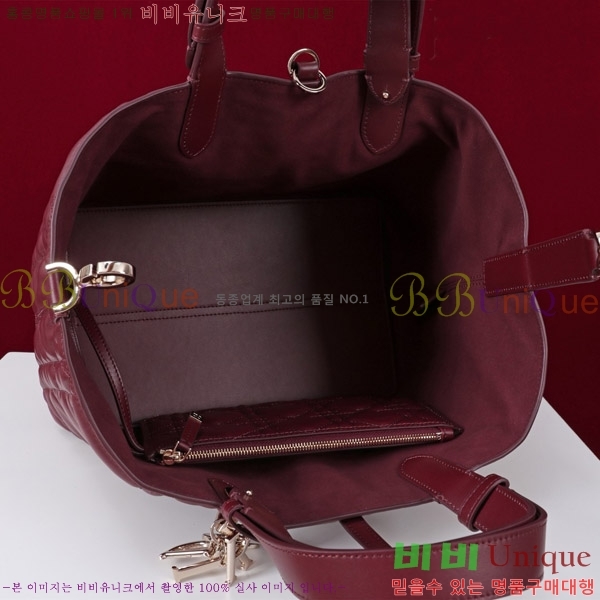 #  ̵  M2821-7811