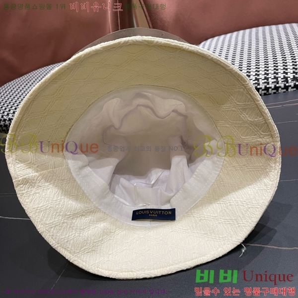 ̺  LV515607-1