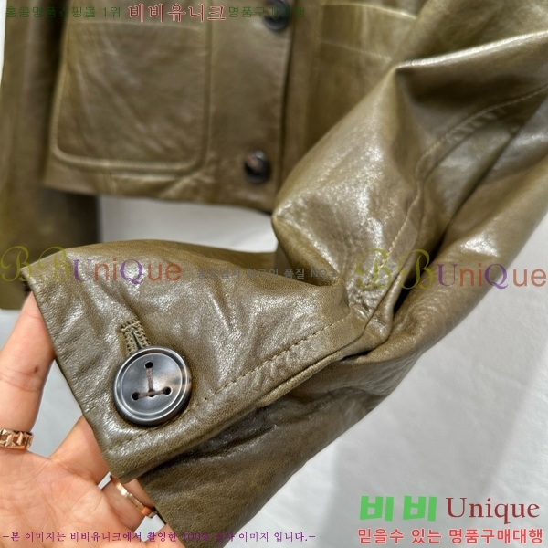  װŸ  Ŷ BV17744770-2