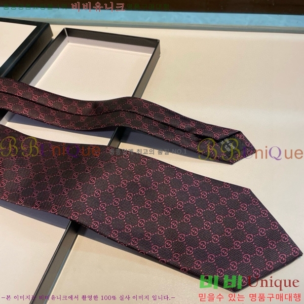 # Ÿ GU219744-4
