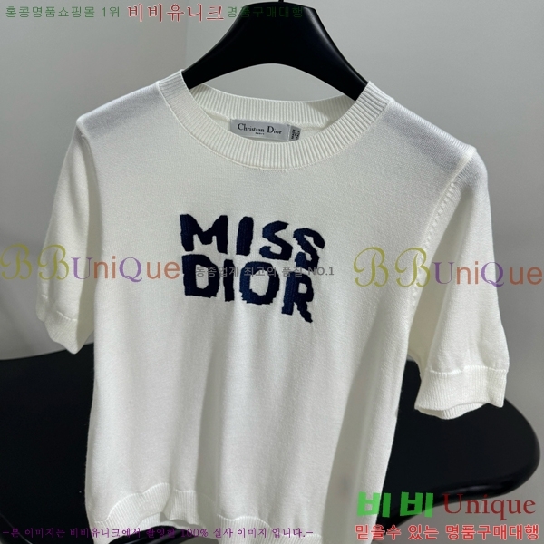    Ƽ DR5002555-4