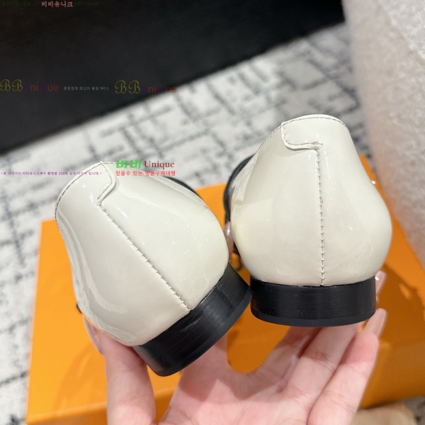  ̺ ÷ 39L25382-2