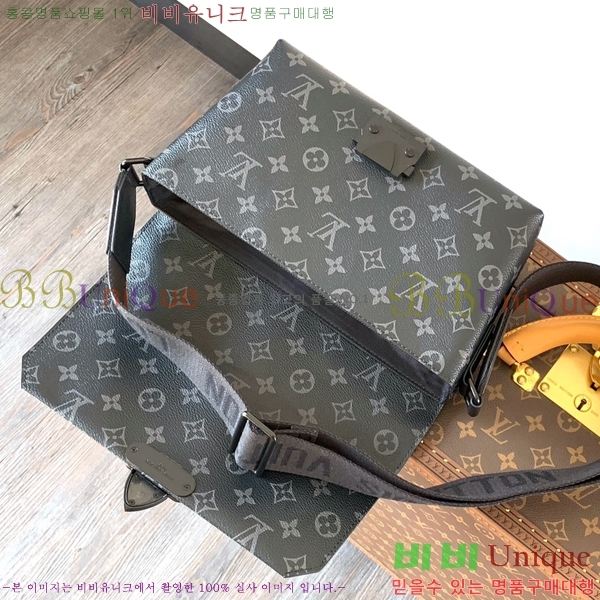 #̺ S  ޽ M46794-1