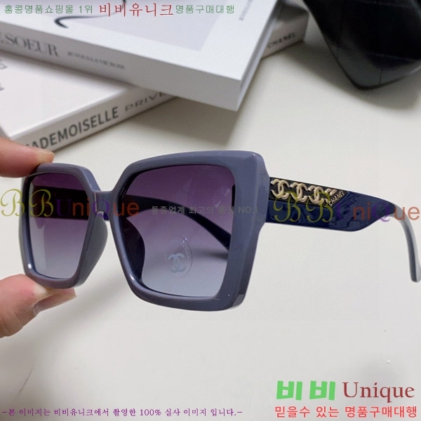  ۶ CH6481396-4