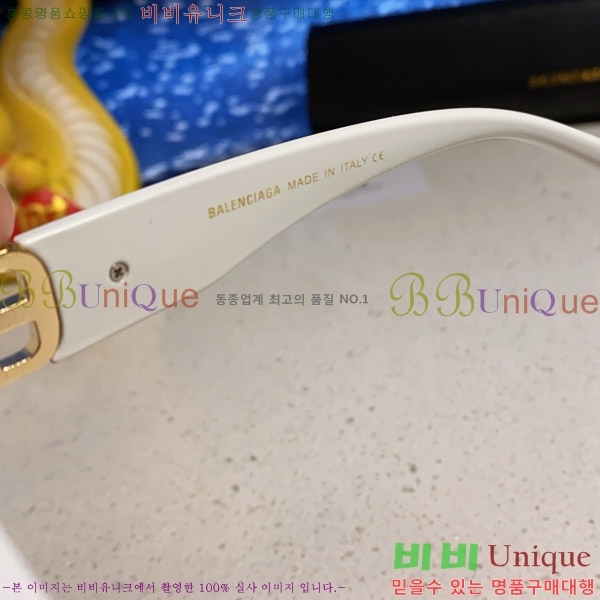 ߷þư ۶ BL38264172-3