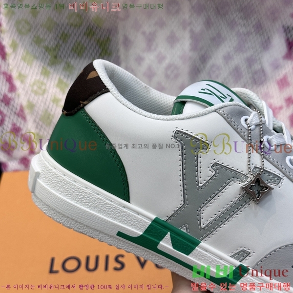  ̺ Ŀ L716240-3