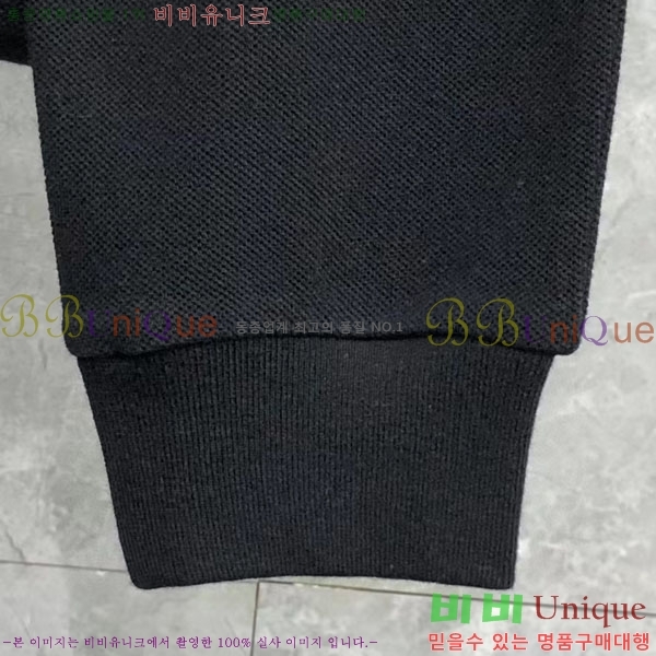    TB677402-2