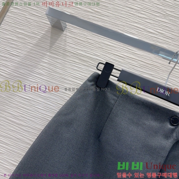   ĿƮ DO117705-5