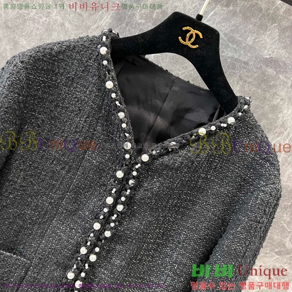  *  CH4304420-9