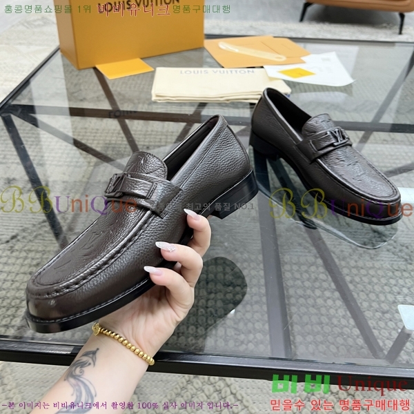  ̺  LV74624-5