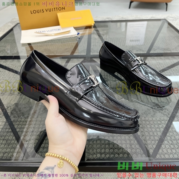  ̺  LV74632-4