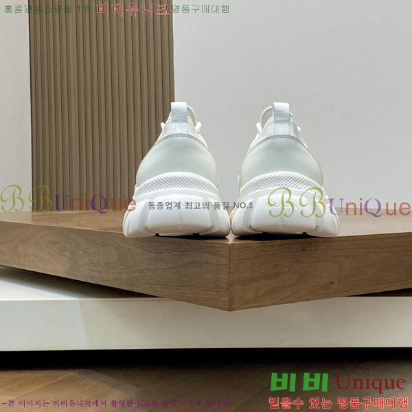   Ŀ PR57644-1
