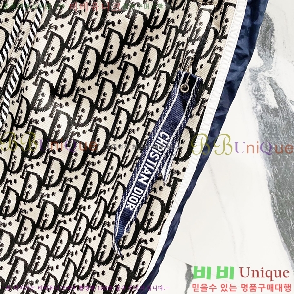   ݹ D910241-1