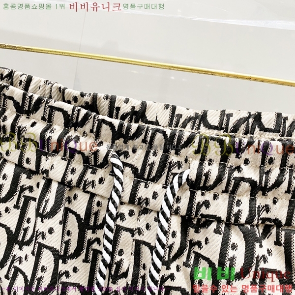   ݹ D910241-1