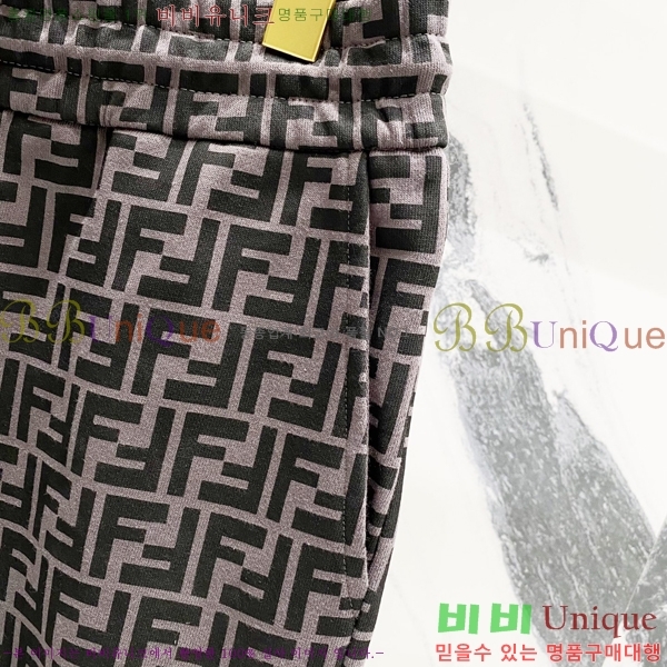   ݹ FD856074-1