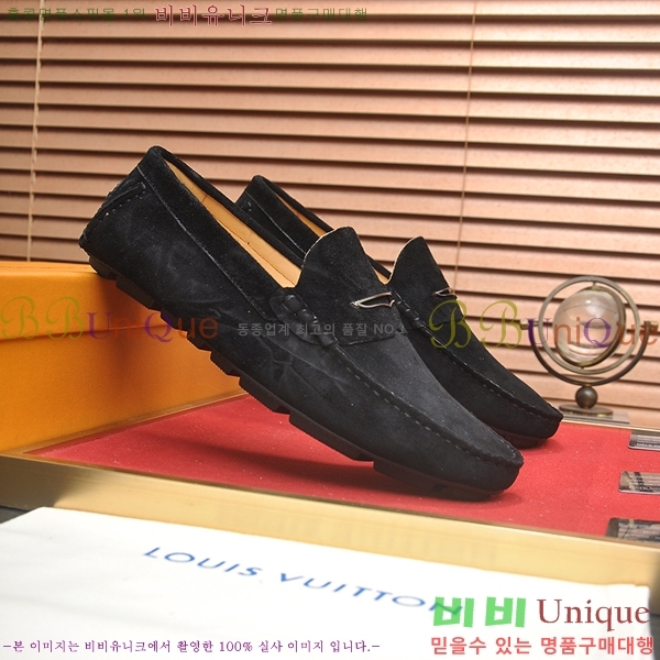  ̺  LV74627-36