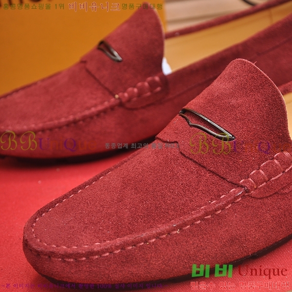  ̺  LV74627-37