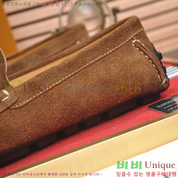  ̺  LV74627-38