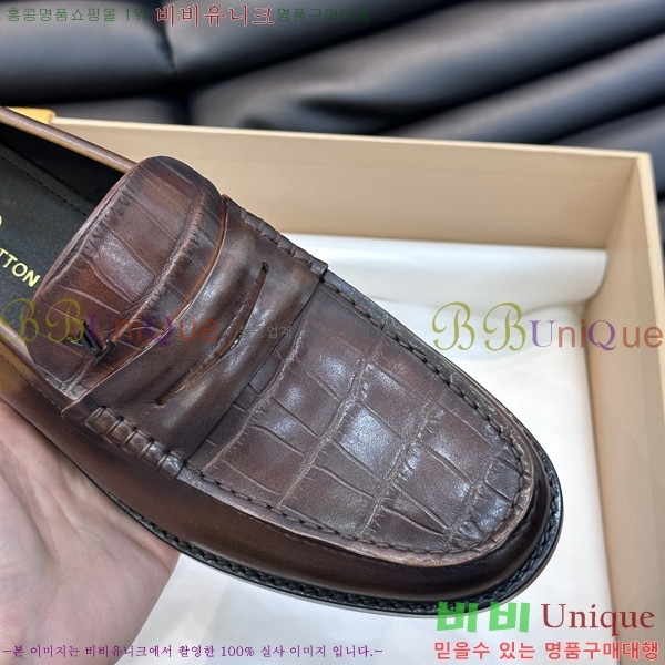  ̺  LV74631-13
