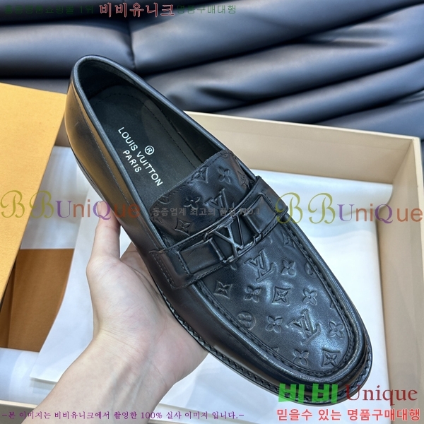  ̺  LV74631-8
