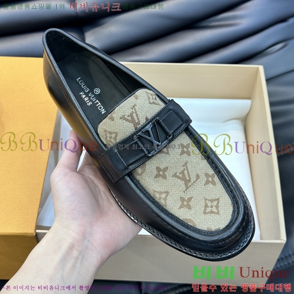  ̺  LV74631-7