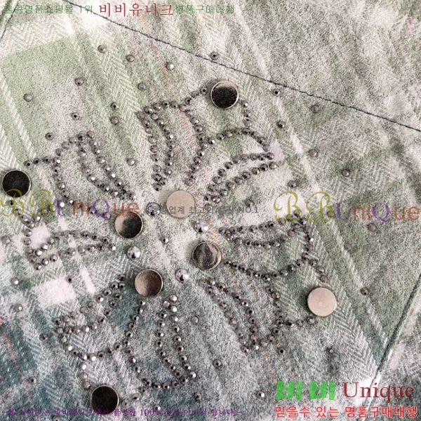  ũ ĳ־   22CH254127-6