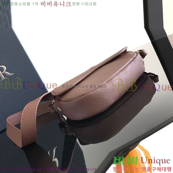 #  ̴  2ADCA543-1