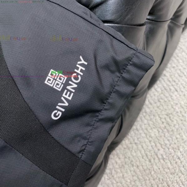   ݹ GV2631568-1