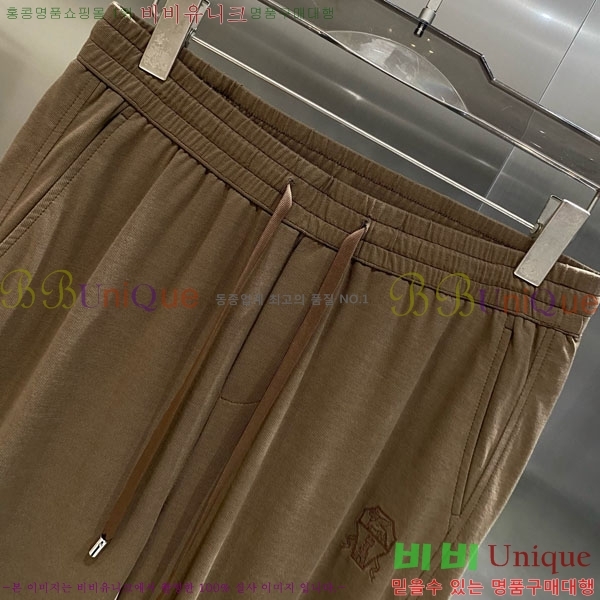  ڷ ġڸ  BC24372359-1