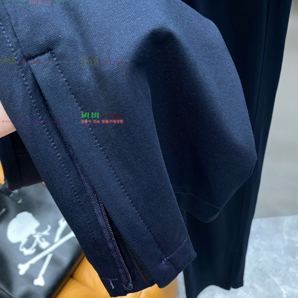  ڷ ġڸ  BC24372359-2