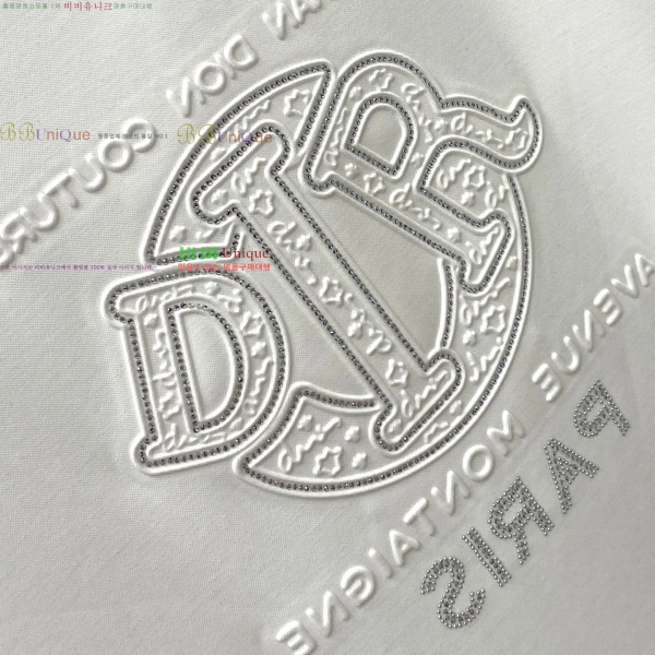    Ƽ D25516388-2